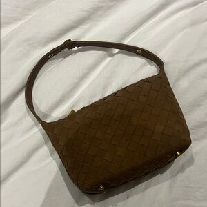Mango Chocolate Woven Shoulder Bag